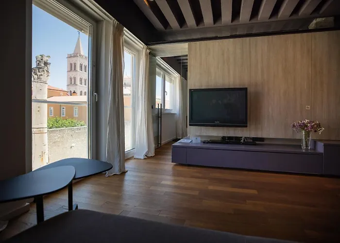 Apartment F