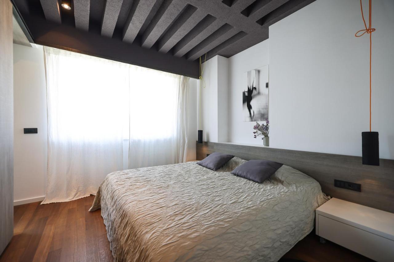 F Apartment